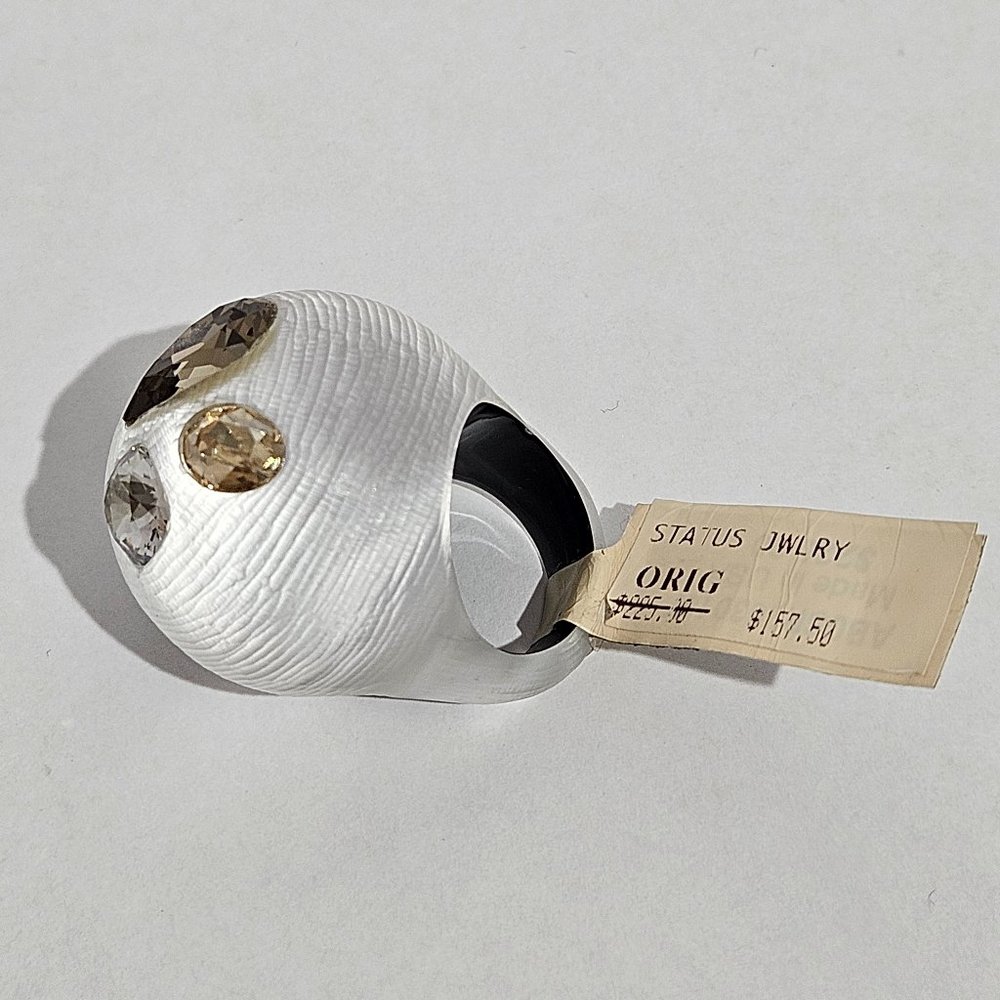 Crystal Studded Bubble Ring